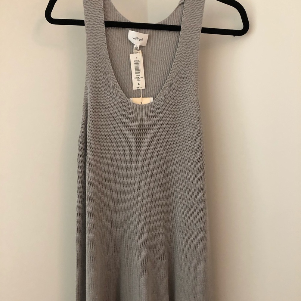 Aritzia knit top